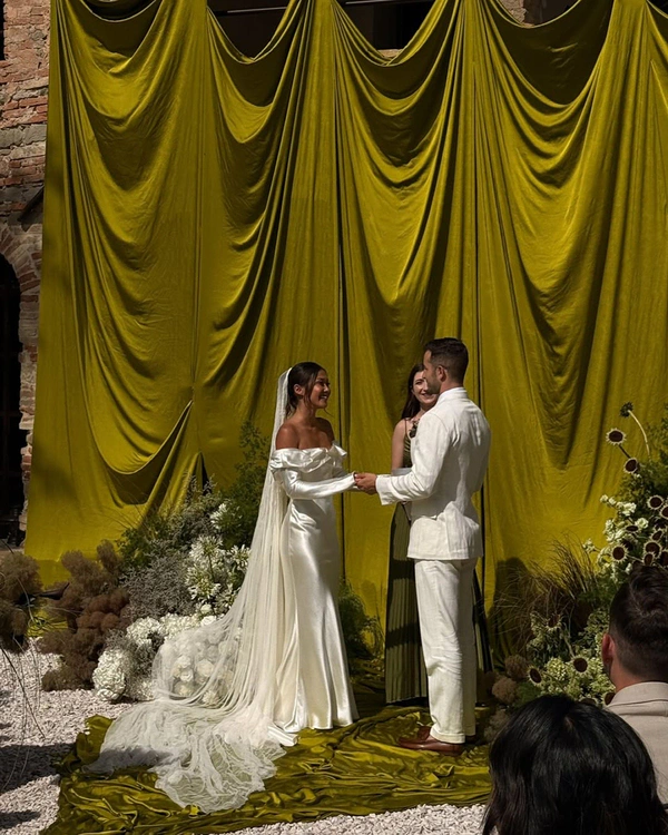 In the Pursuit of Timelessness: Can a Wedding Ever Truly Be Timeless? — photo 1