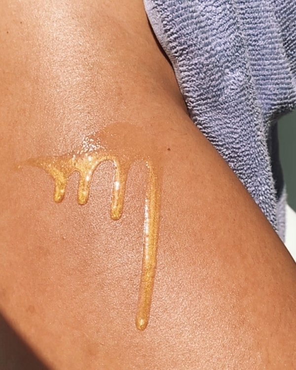 Best Body Luminizer | Top Glitter Body Oil | Body Gloss Products | Shimmers