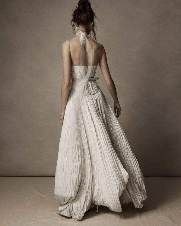 Top 6 Wedding Dress Styles | Different Style of Wedding Dresses | Chart of the All Types of Bridal Gown Silhouettes