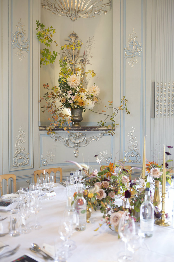 Florists Aesme Flower Studio