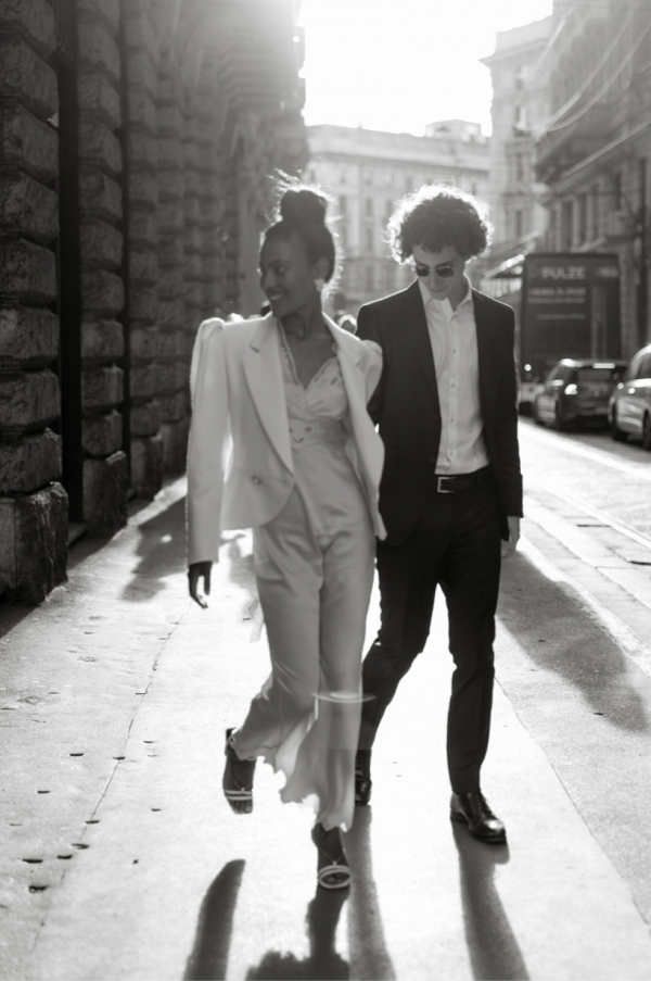 A Mesmerizing Sunset Love Story at the Milan Duomo