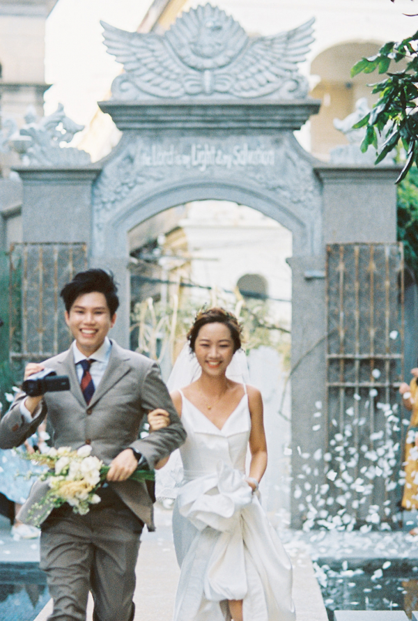 Photographers Lola Rong