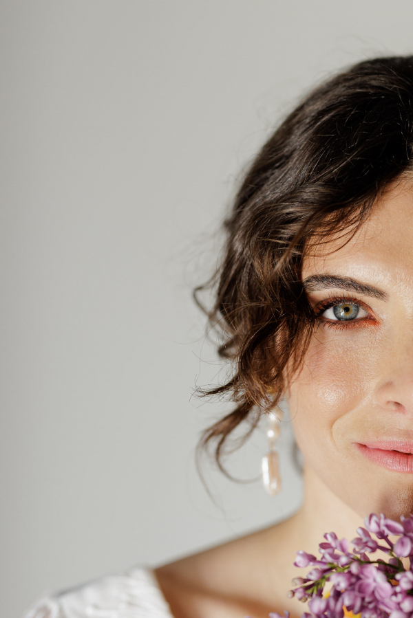 Unleashing Boldness: A Colorful Wedding Inspiration for Brides-to-Be