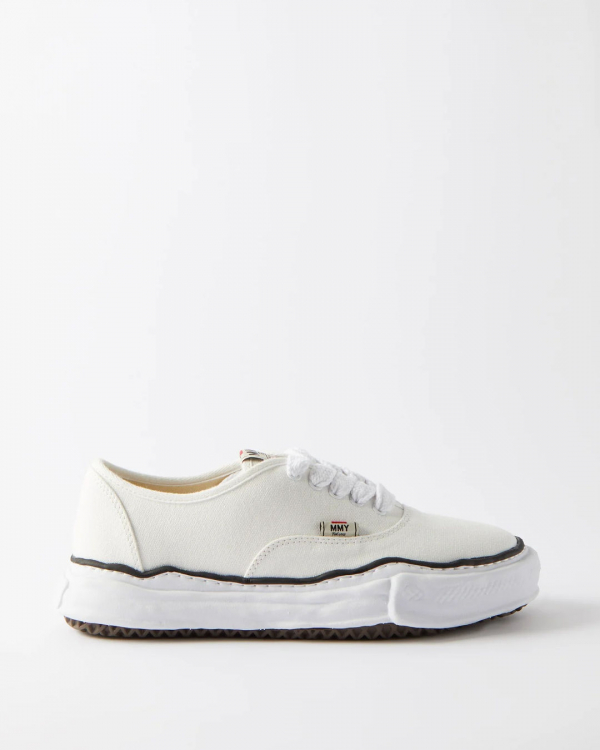 12 Best Sneakers for the Groom | Top of the Modern, Trendy Wedding Sneakers for Man