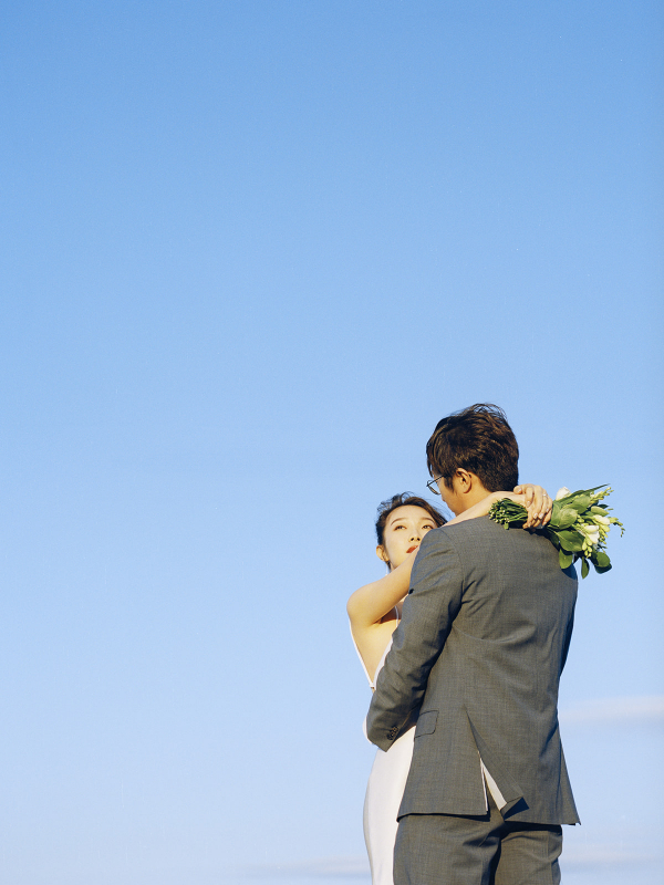 Photographers Lola Rong