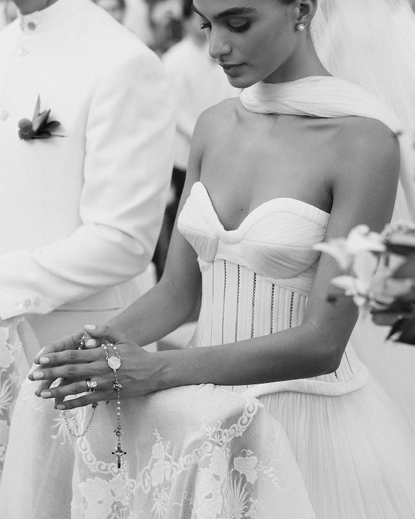 How to Celebrate Your Culture in a Modern Wedding