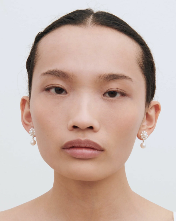 18 Elegant Flower Earrings