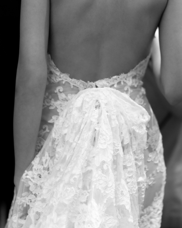 Chic Bangkok Wedding | Gorgeous Blueberry Wedding Cake