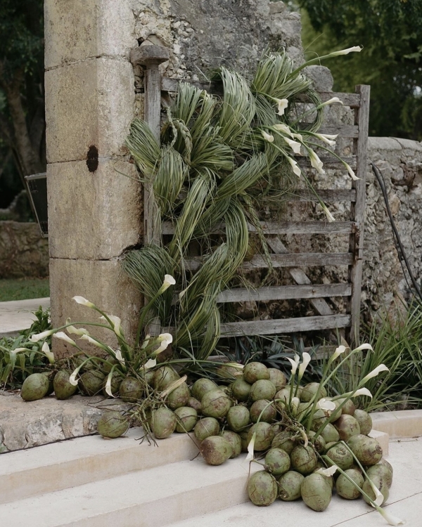 Calla Lily Arrangement Inspo | Beautiful Calla Lily Wedding Bouquets
