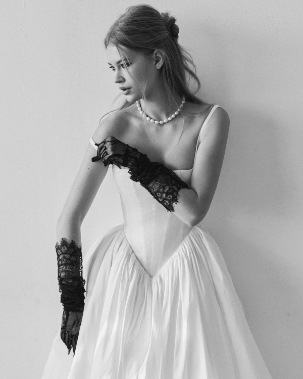 Bridal Trend: Voluminous Hips