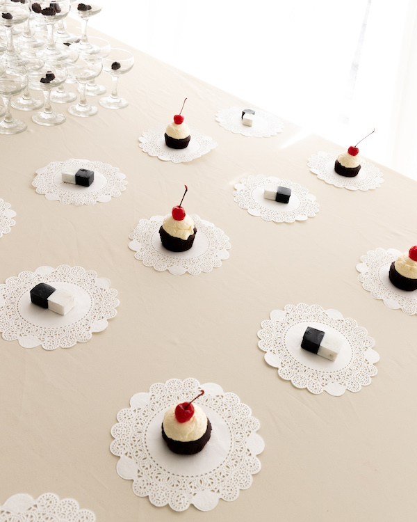 Chic Bangkok Wedding | Gorgeous Blueberry Wedding Cake