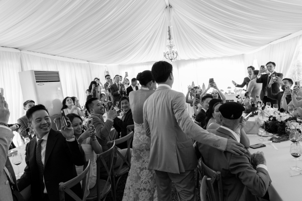 Chic Bangkok Wedding | Gorgeous Blueberry Wedding Cake