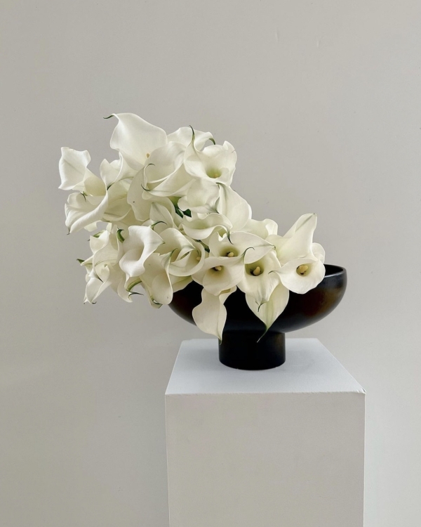 Calla Lily Arrangement Inspo | Beautiful Calla Lily Wedding Bouquets
