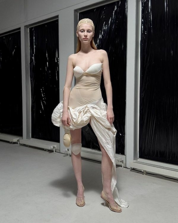 Beautiful and Trendy Wedding Dresses with Draped Details | Draped Bridal Inspiration