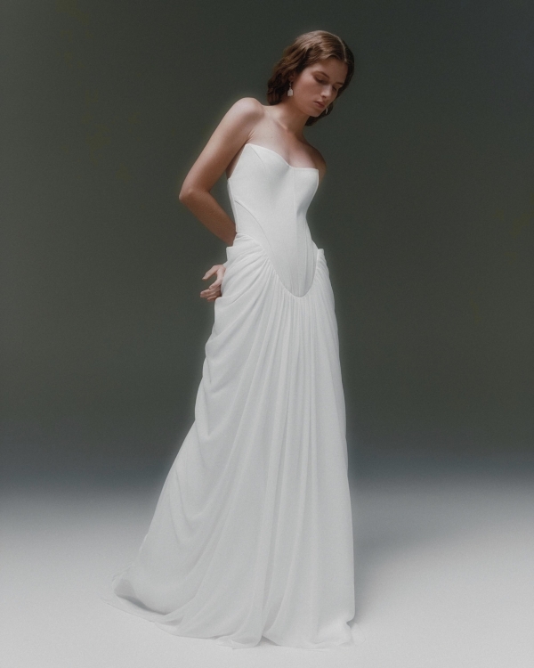 Beautiful and Trendy Wedding Dresses with Draped Details | Draped Bridal Inspiration