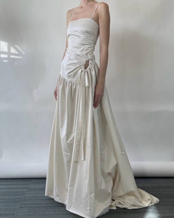 Beautiful and Trendy Wedding Dresses with Draped Details | Draped Bridal Inspiration