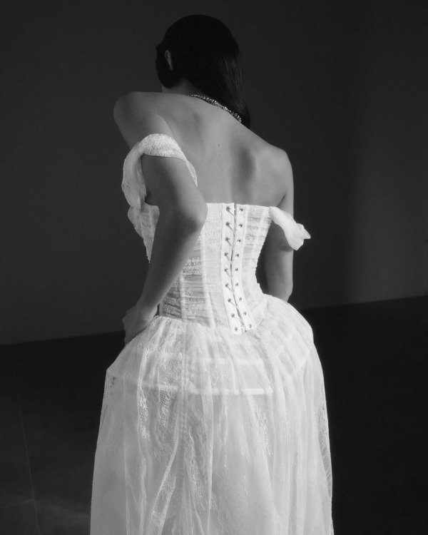 Bridal Trend: Voluminous Hips