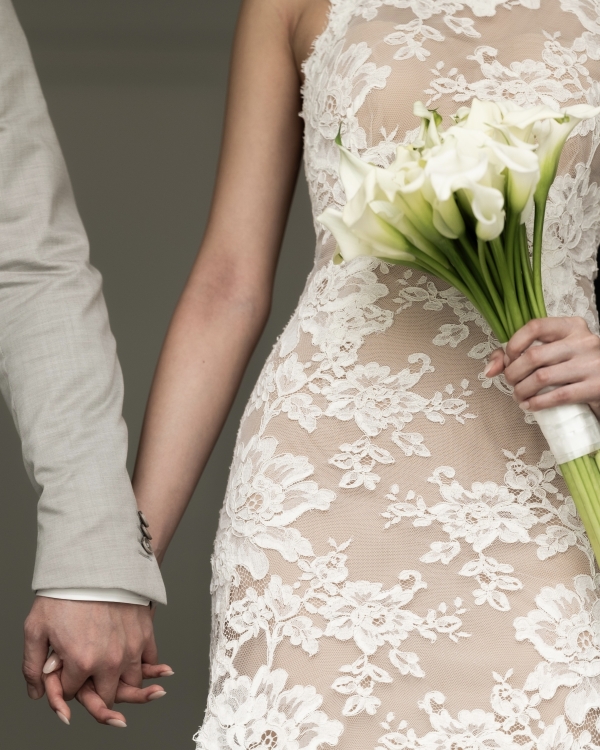 Chic Bangkok Wedding | Gorgeous Blueberry Wedding Cake