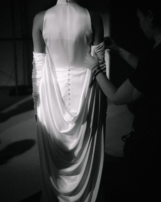 Beautiful and Trendy Wedding Dresses with Draped Details | Draped Bridal Inspiration