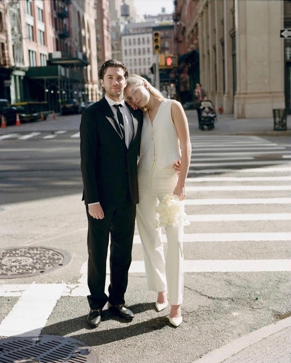 Changing Your Last Name After Marriage: Pros & Cons