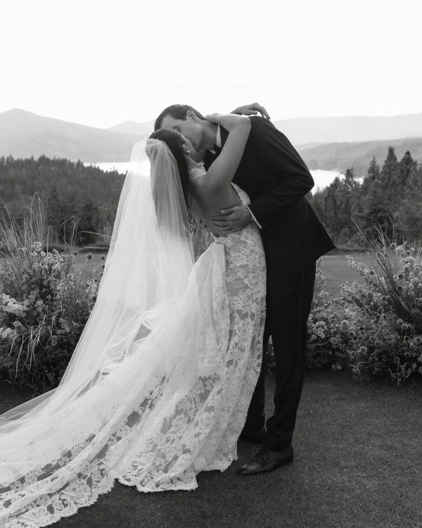 An Intimate Wedding Weekend on the Shores of Lake Coeur d’Alene, Idaho — photo 1