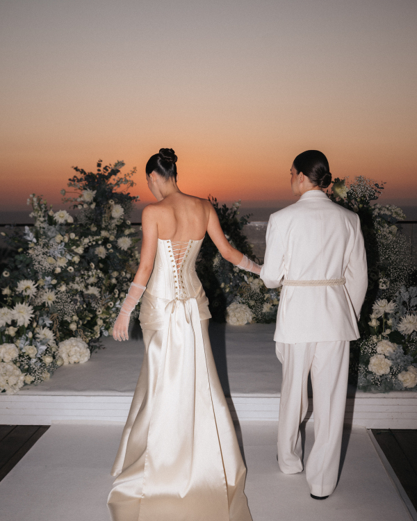 A Timeless Seaside Wedding on the Mediterranean Coast