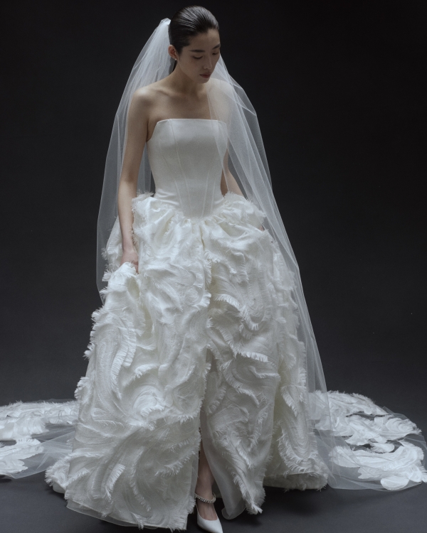 40 Show-Stopping Corset Wedding Dresses from the Spring 2026 Bridal Season