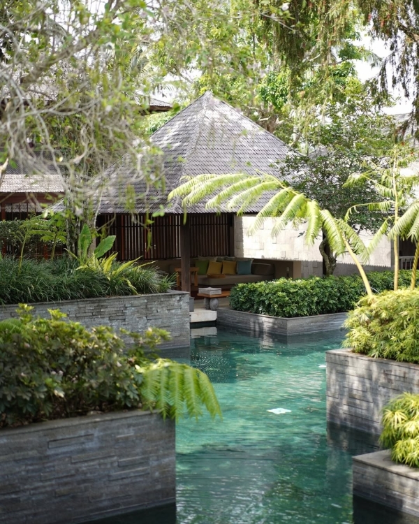 7 Luxe Bali Resorts for Your Dream Tropical Honeymoon