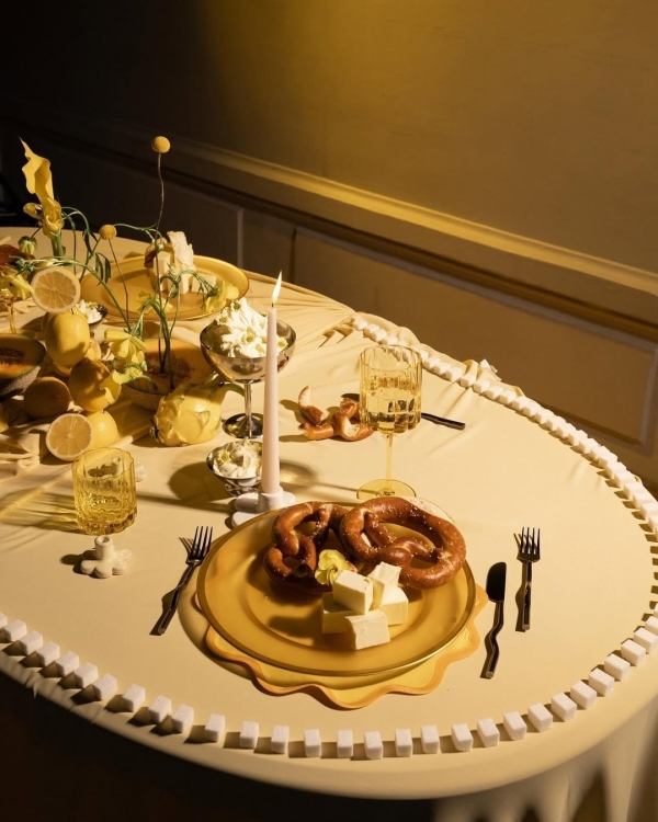 Trend: Yellow Event Design