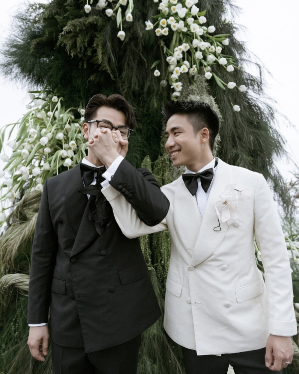 A Lush Island Wedding in Tropical Vietnam
