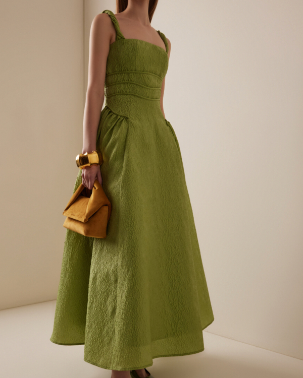 25 Stylish Dresses Perfect for a Chic Countryside Ranch Wedding