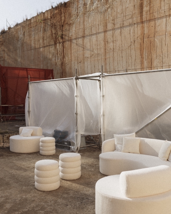 An Artistic Wedding Amongst a Breathtaking Quarry in Mallorca