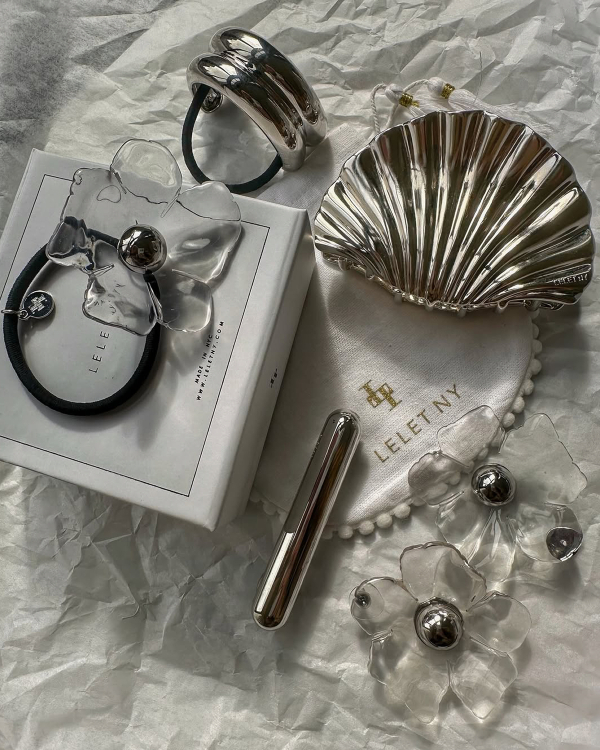 18 Chic Brands to Shop for Must-Have Bridal Accessories