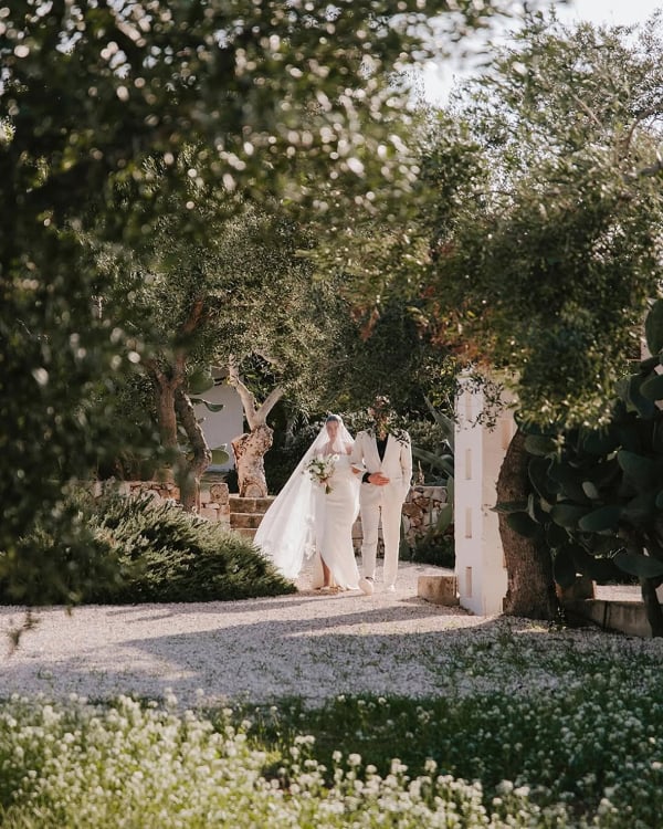 10 Must-Have Ceremony Photos According to Top Photographers