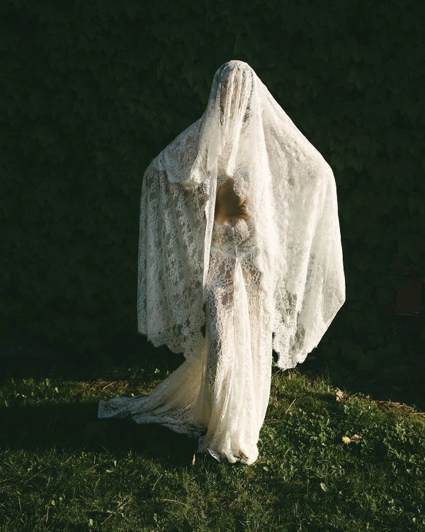The Chicest Wedding Dresses Matched to Every Bridal Style — photo 1