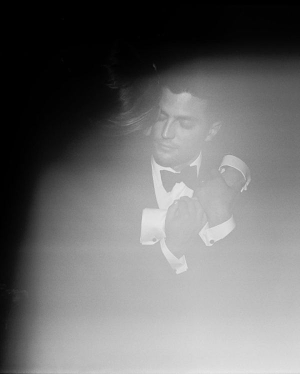 17 Best Wedding Photographers New York City | Professional Photography in New York City | TOP Luxury Bridal Photographers