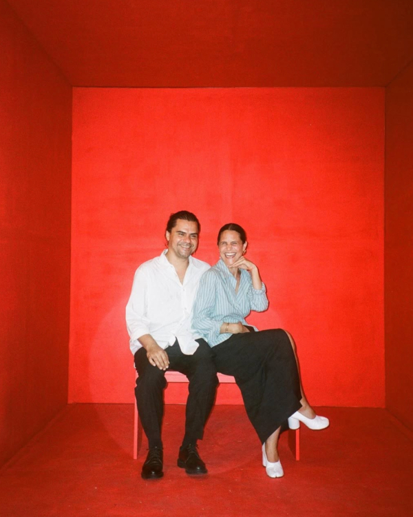 10 Must-Listen Relationship Podcasts Everyone’s Talking About