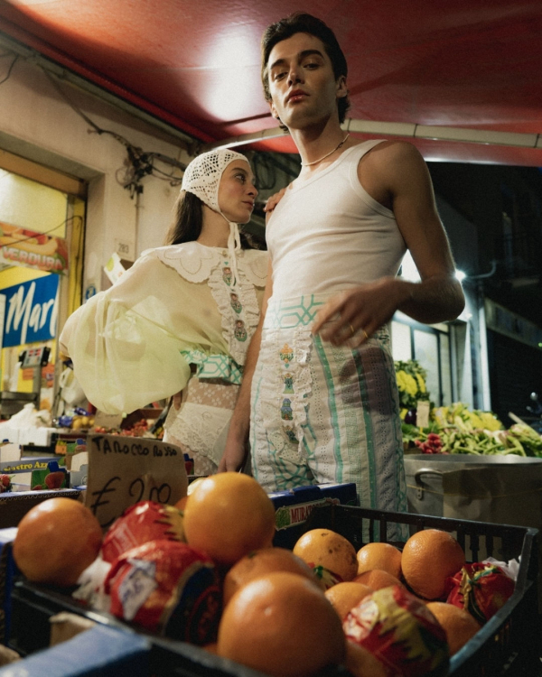 40 Fashionable Food-Infused Wedding Photography Ideas That Serve Style