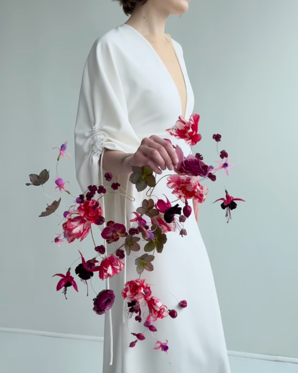 Trend: Clutch Bouquets