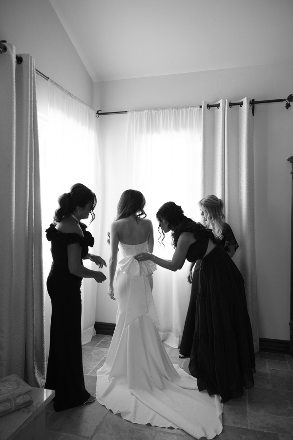 Photographers Hannah Bri