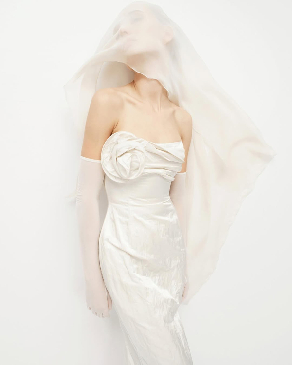 18 Chic Brands to Shop for Must-Have Bridal Accessories