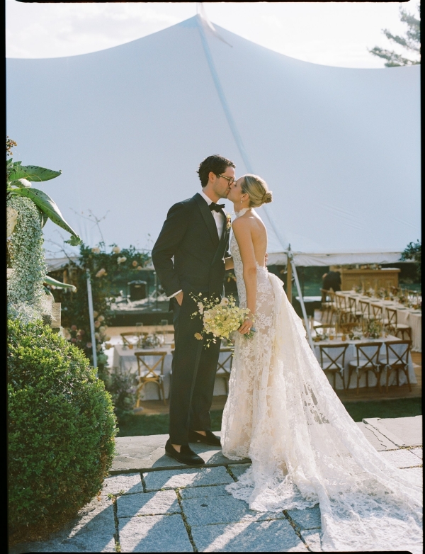 A Colorful & Relaxed Vintage Celebration in The Berkshires