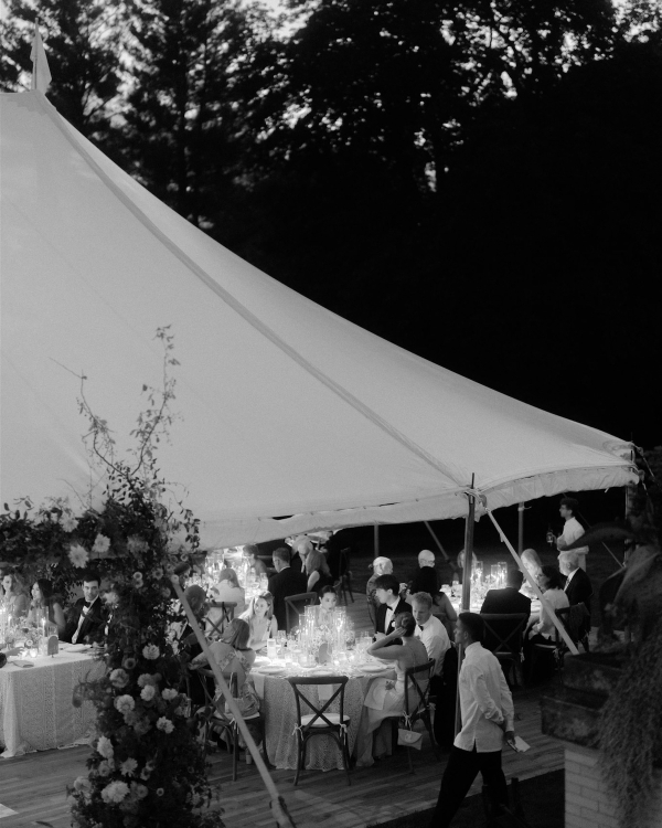 A Colorful & Relaxed Vintage Celebration in The Berkshires