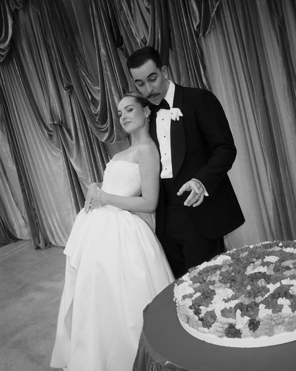 A High-End Wedding Amongst New Zealand's Cinematic Mountains