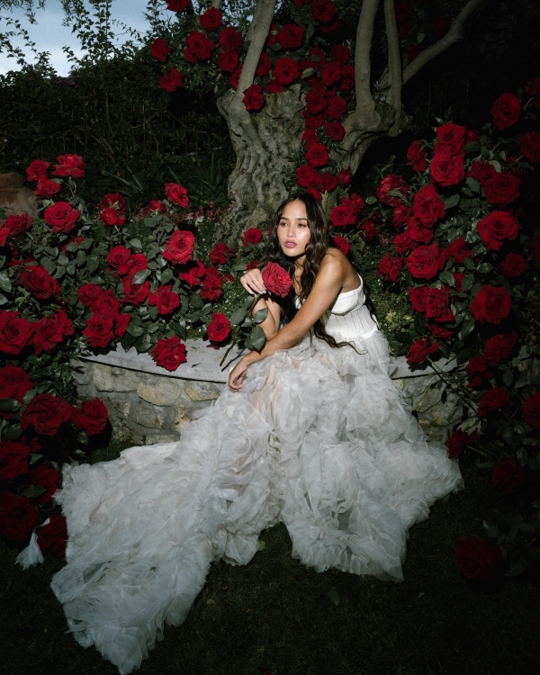 A High Fashion Wedding Laced with Red Roses on the Amalfi Coast, Italy