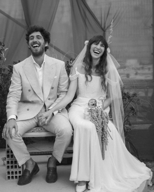 An Artistic Wedding Amongst a Breathtaking Quarry in Mallorca