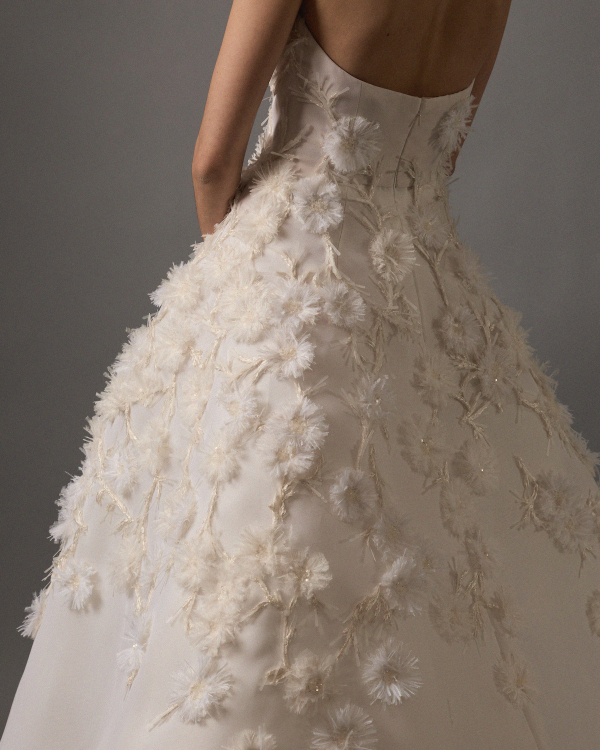 The Chicest Looks & Trends from the Spring '26 Bridal Collections