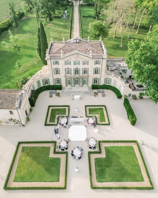 12 Romantic Wedding Venues That Look Straight Out of Pride & Prejudice