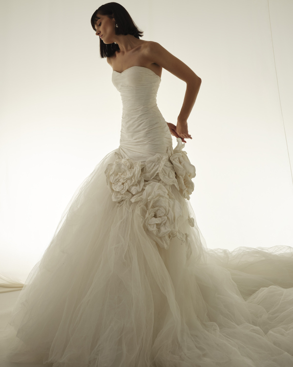 The Chicest Looks & Trends from the Spring '26 Bridal Collections