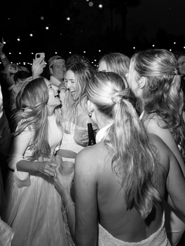 Photographers Hannah Bri